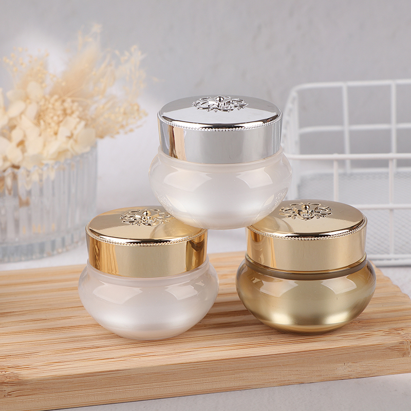 Leere Acryl-Reise-Cremetiegel  – Luxury Skincare & Spa Photos Bewertung und Preis